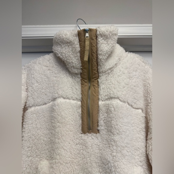 Abercrombie & Fitch Women’s White Tan Sherpa Half Zip Pullover Size S Oversized - Picture 5 of 8